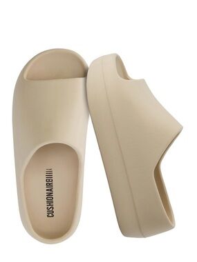 Cushionaire Cream Platform Slide - Women